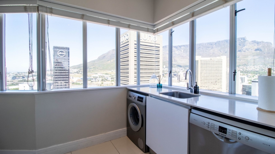 2 Bedroom Property for Sale in Cape Town City Centre Western Cape